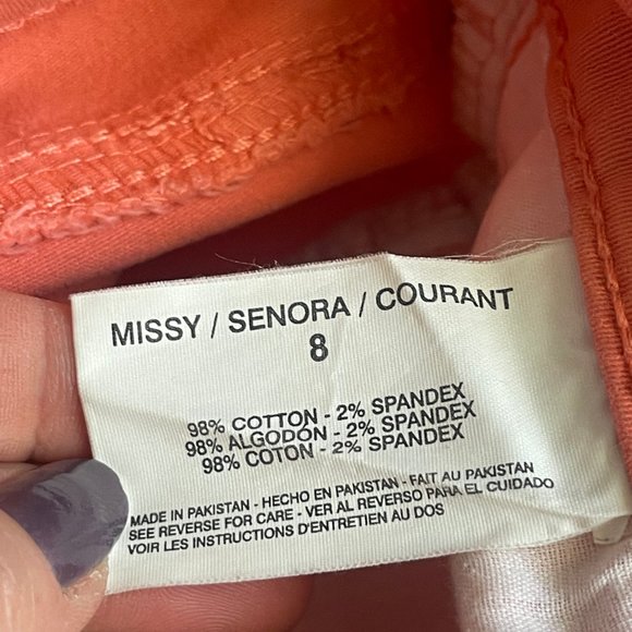 Nine West Mid Rise Cigarette Fit Skinny Leg Ankle Jean Pant, Size 8/29, Peach - Picture 11 of 12